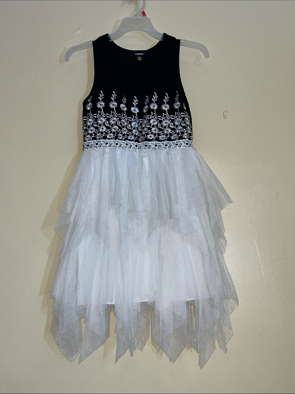 Zunie Black and White Floral Embroidered Tulle Dress
